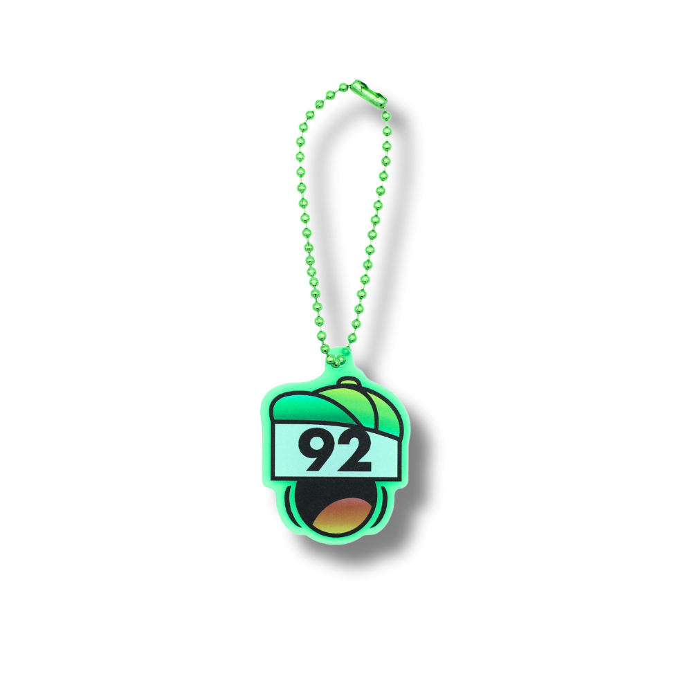 92と【メンバーロゴアクリルキーホルダー（92）】